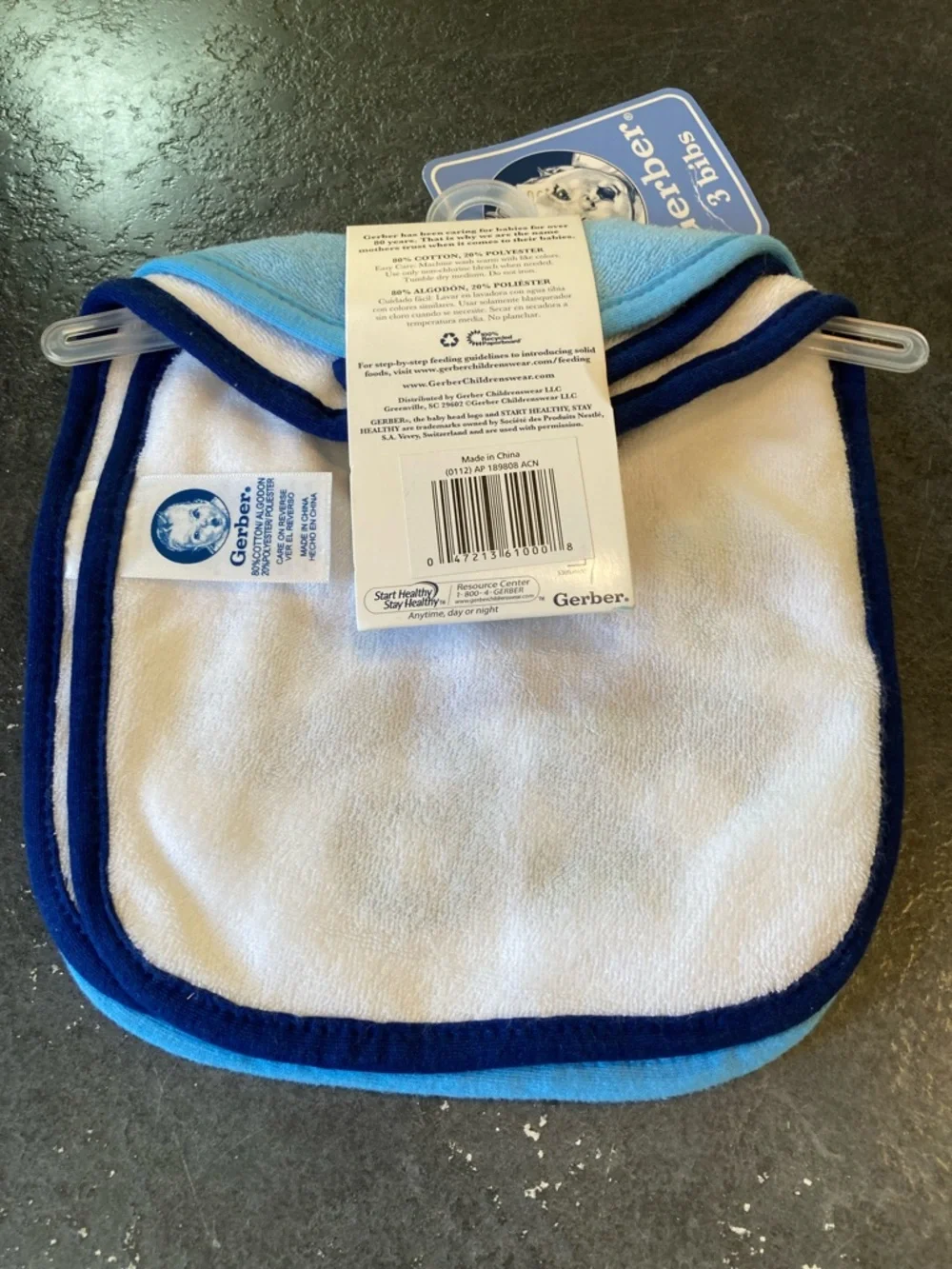 Infant Gerber 3 Pack blue sports dog and athletic 26 bibs - NWT